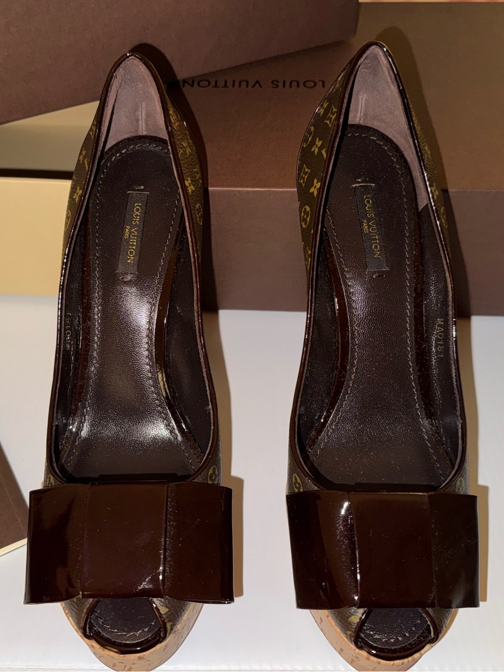 Louis Vuitton Brown Monogram Bow Peep-Toe Pumps with Patent Bow - New